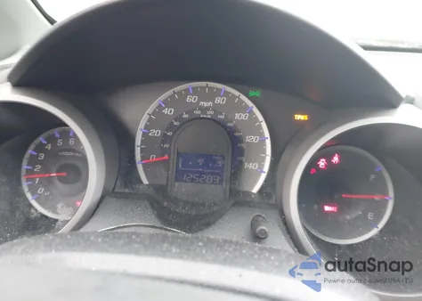 2010 Honda Fit z USA, uszkodzony, nr VIN JHMGE8H27AC037551